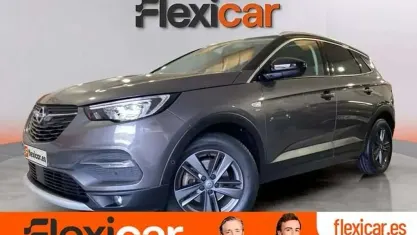 Usado Opel Grandland X Edition 131 CV (96 kW) 2021 Gris SUV