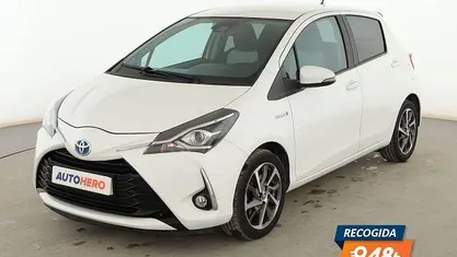 Usado Toyota Yaris Hybrid 101 CV (74 kW) 2020 Blanco Berlina