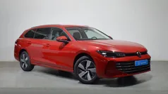 Rojo Usado 2024 VW Passat Business Familiar | 46.750 €