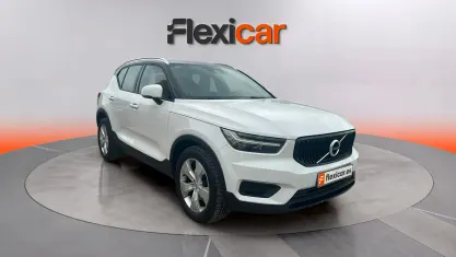 Usado Volvo XC40 190 CV (139 kW) 2020 Blanco SUV