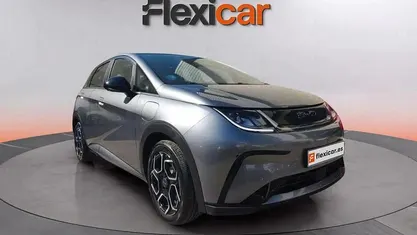 Gris Usado 2025 BYD Dolphin Design Utilitario | 23.290 € (Super precio)