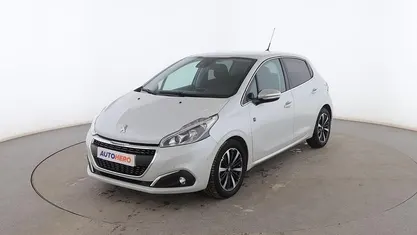 Occasion Peugeot 208 102 PK (75 kW) 2019 Wit Hatchback