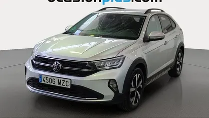 Usado VW Taigo 95 CV (69 kW) 2025 Gris plata SUV