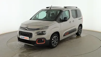 Usado Citroën Berlingo Shine 131 CV (96 kW) 2018 Beige Monovolumen