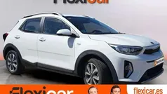 Usado 2021 Kia Stonic SUV | 16.350 € (Buen precio)