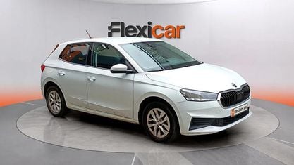 Usado Skoda Fabia Ambition 95 HP (69 kW) 2023 Branco Citadino