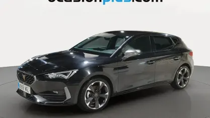 Käytetty Cupra Leon 150 HP (110 kW) 2023 Musta Viistoperä