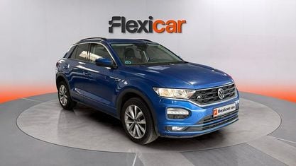 Usado VW T-Roc Advance 110 CV (80 kW) 2022 Azul SUV
