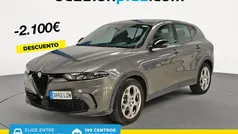 Gris Usado 2022 Alfa Romeo Tonale Sprint SUV | 23.100 € (Precio justo)