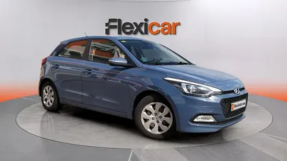 Usado Hyundai i20 84 CV (61 kW) 2018 Azul Berlina