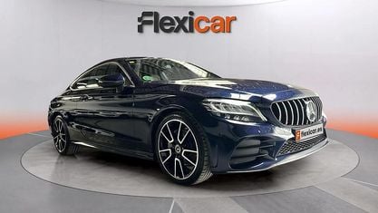 Käytetty Mercedes C220 194 HP (142 kW) 2020 Sininen Sedan