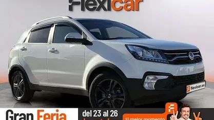 Usado Ssangyong (KGM) Korando Limited 178 CV (130 kW) 2017 Blanco SUV