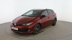 Rojo Usado 2019 Toyota Auris Hybrid Advance Berlina | 16.799 € (Precio justo)
