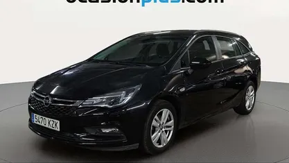 Używany Opel Astra Selective 150 KM (110 kW) 2019 Czarny Kombi