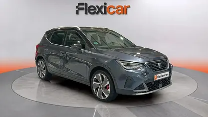Usado Seat Arona FR 150 CV (110 kW) 2024 Gris SUV