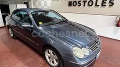 Gris / plata Usado 2004 Mercedes CLK240 Avantgarde Coupe | 5995 € (Precio justo)