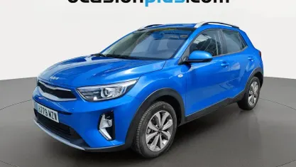 Usado Kia Stonic 101 CV (74 kW) 2025 Azul SUV