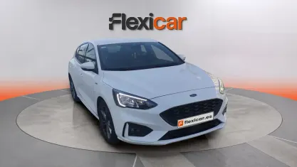 Usado Ford Focus ST-Line 125 CV (91 kW) 2022 Blanco Berlina