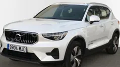 Usado 2023 Volvo XC40 Core SUV | 35.900 € (Precio justo)