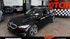 Negro Usado 2021 BMW 330e Familiar | 24.850 € (Super precio)