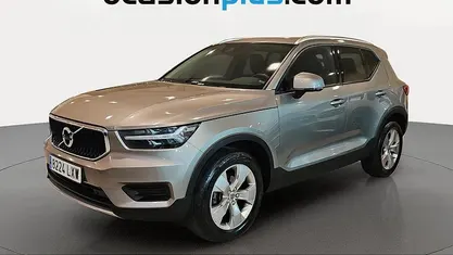 Usado Volvo XC40 Core 129 CV (94 kW) 2022 Gris SUV