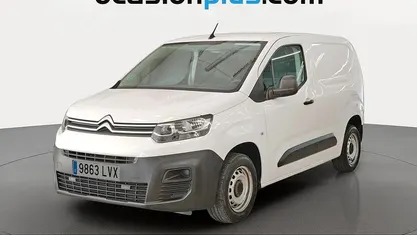 Usado Citroën Berlingo 102 CV (75 kW) 2022 Blanco Monovolumen