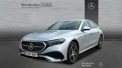 Usado 2025 Mercedes E300 Berlina | 65.990 € (Precio justo)