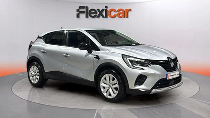 Używany Renault Captur Engineered 145 KM (106 kW) 2022 Szary SUV