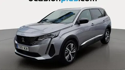 Usado 2023 Peugeot 5008 Allure | 19.991 € (Precio justo)