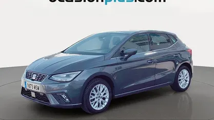 Usado Seat Ibiza 116 CV (85 kW) 2024 Gris Utilitario