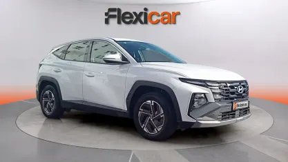 Usado Hyundai Tucson 160 CV (117 kW) 2025 Blanco SUV