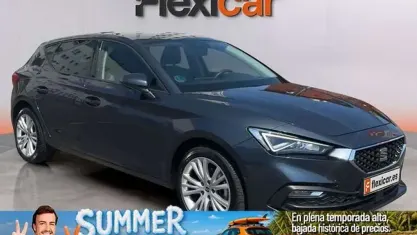 Usado Seat Leon Style 150 CV (110 kW) 2024 Gris Berlina