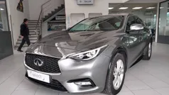 Gris Usado 2018 Infiniti Q30 Premium Utilitario | 18.100 € (Precio justo)