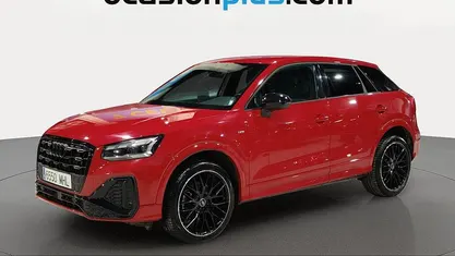 Usado Audi Q2 S-Line 116 CV (85 kW) 2023 Rojo SUV