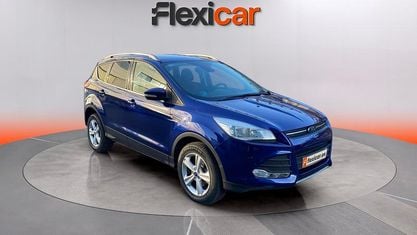 Używany Ford Kuga Trend 120 KM (88 kW) 2016 Niebieski SUV