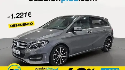 Usado Mercedes B180 109 CV (80 kW) 2016 Gris Monovolumen