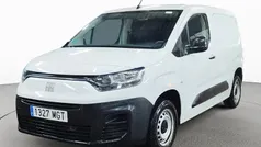 Blanco Usado 2023 Fiat Doblò S Monovolumen | 16.355 € (Super precio)