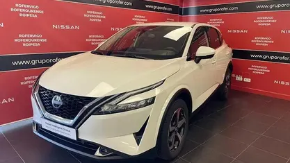 Usado Nissan Qashqai N-Connecta 140 HP (102 kW) 2023 Branco SUV
