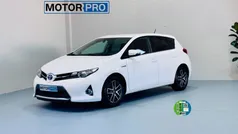 Usado 2014 Toyota Auris Hybrid Active | 12.990 €