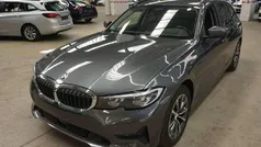 Gris Usado 2021 BMW 330e Familiar | 25.850 € (Super precio)