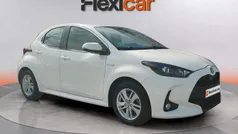 Usado 2021 Toyota Yaris Hybrid Active Utilitario | 15.690 € (Buen precio)