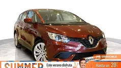 Rojo Usado 2020 Renault Scénic IV Life Monovolumen | 15.990 € (Precio justo)
