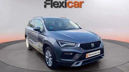 Gris Usado 2023 Seat Ateca Style SUV | 14.990 €
