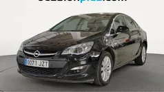 Negro Usado 2017 Opel Astra Elegance Berlina | 12.990 € (Precio justo)