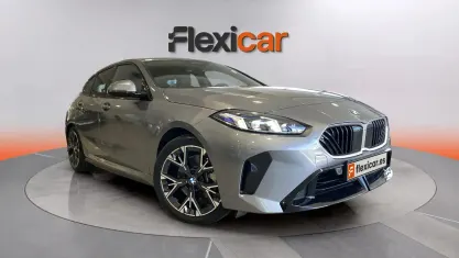 Usado BMW 120 163 CV (119 kW) 2025 Gris Utilitario