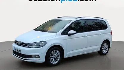 Usado VW Touran Advance 150 CV (110 kW) 2017 Blanco Monovolumen