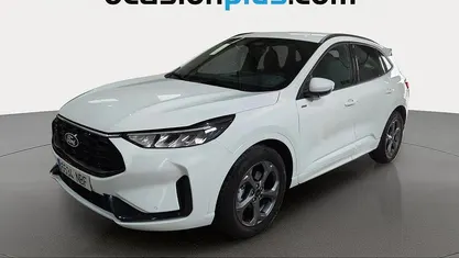 Usado Ford Kuga ST-Line 150 CV (110 kW) 2025 Blanco SUV