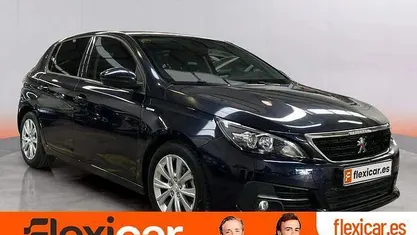 Usado Peugeot 308 Active 130 CV (95 kW) 2020
