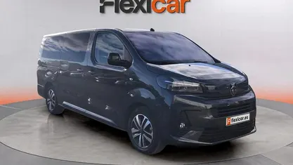 Usado Peugeot Traveller Business-Line 180 CV (132 kW) 2024 Monovolumen