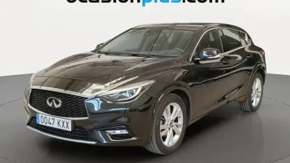 Usado Infiniti Q30 Premium 156 CV (114 kW) 2019 Negro SUV